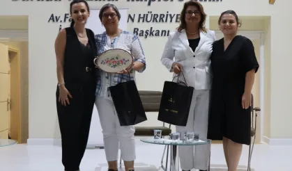 İzmit'te aile tutumlarının rolü anlatıldı