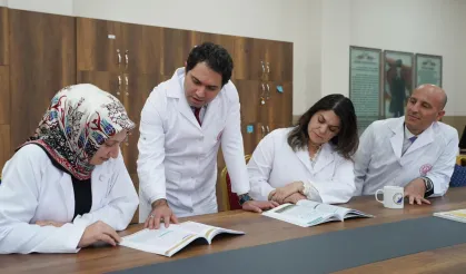 Öğretmen önlüğü standartları belirlendi