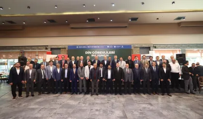 Kocaeli'de Başkan Büyükakın, 12 ilçeden din görevlileri ile bir araya geldi