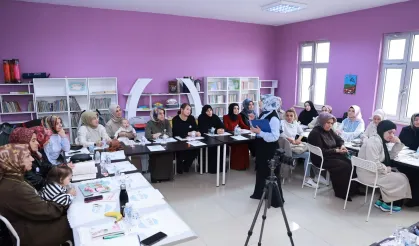 Gebze Okur Projesi'nde veli ve öğretmen buluşma