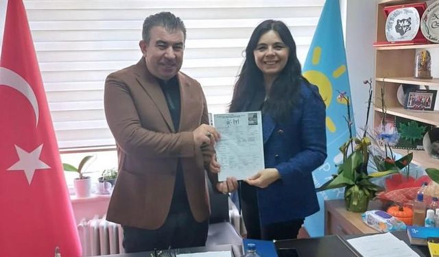 İYİ Partili Mustafa Anayurtlu, Meclis üyeliği için başvuru yaptı