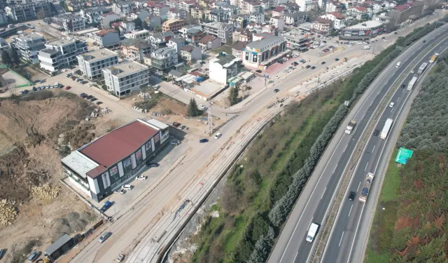 Kocaeli Büyükşehir, trafiğe kapatılan menfezde çalışmalarını tamamladı