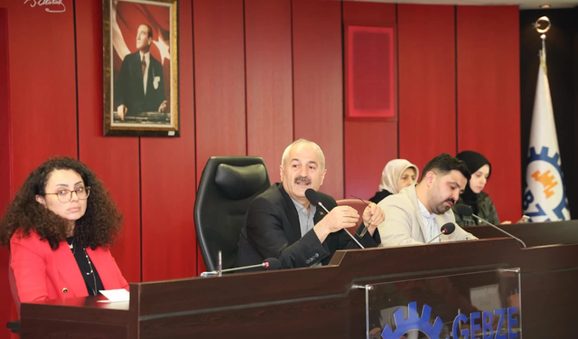 Gebze Belediyesi Nisan meclisi toplantısında komisyon üyelikleri belirlendi