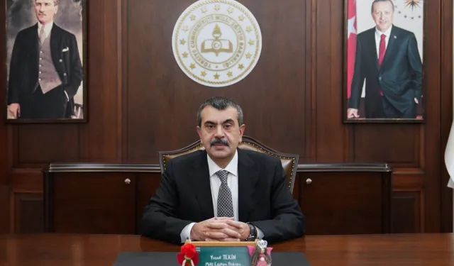 Bakan Tekin: Çocuklarımız ulusal egemenliğimizin güvencesi