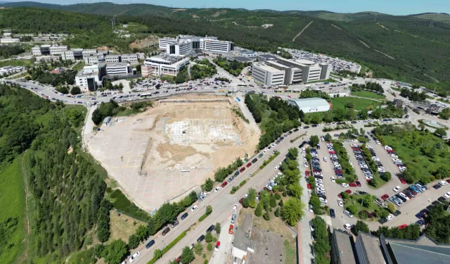 Kocaeli'de Umuttepe Cami ve Otoparkı’nda çalışmalar başladı