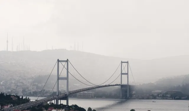 Meteoroloji'den kuvvetli yağış uyarısı! Sıcaklıklar düşüyor!
