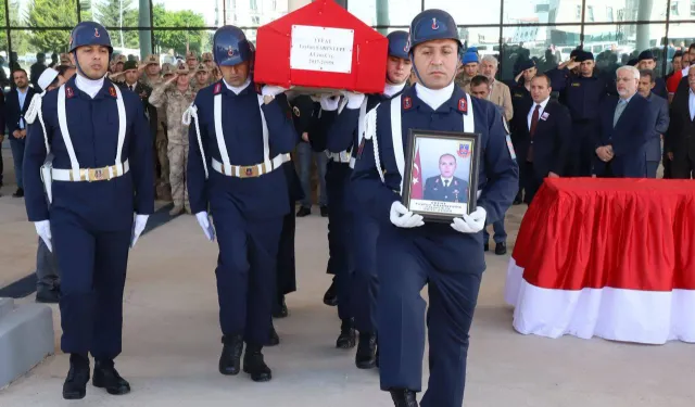 Kazada hayatını kaybeden Uzman Çavuş son yolculuğuna uğurlandı