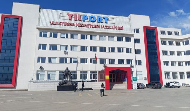 YILPORT MTAL, Portekiz yolcusu