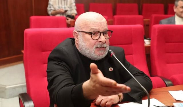 Yaşar Kardaş: İzmit belediyesi iftirayla değil hizmetle konuşur