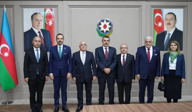 Azerbaycan Başbakanı Asadov, Bakan Tekin'i ağırladı