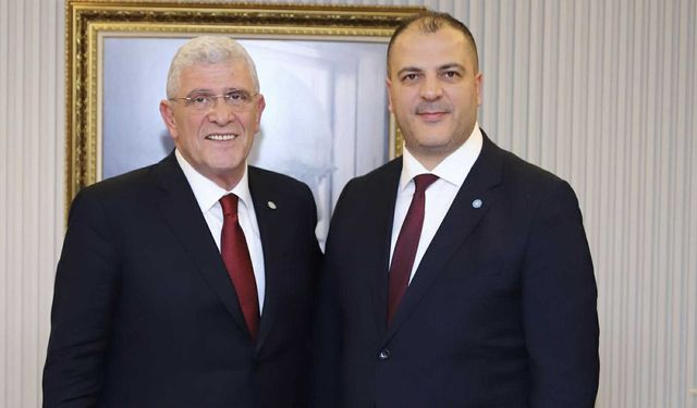 Birol Elüstü, Pazar gününe hazırlanıyor.