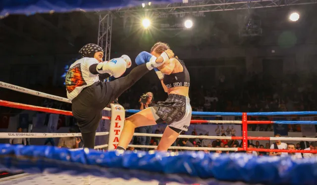 Kocaeli'de kick boks fırtınası esti