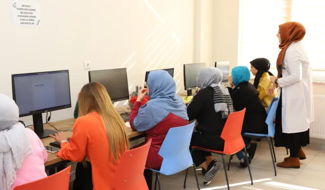 KOMEK yeni döneme 94 bin kursiyerle başladı