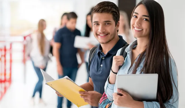 Sabancı'dan aylık 9 bin TL karşılıksız burs!