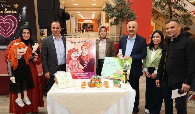 Öğretmen yazarlar okuyucularıyla Gebze Center’da buluştu