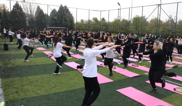 Çayırova Bilgievi kursiyerleri, matını al gel etkinliğinde buluştu