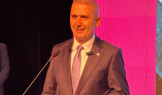 İYİ Parti Kocaeli'de  Av.Mehmet Kamil Şirin, Seçilmiş il başkanı