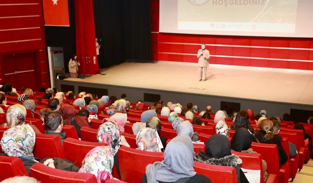 Gebze'de 'Pratik Diksiyon' söyleşisi