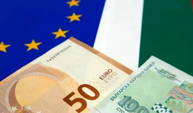Bulgaristan'da Euro dönemi başladı... Bir ay çift para birimi geçerli olacak