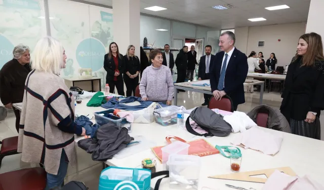 Kocaeli'de Başkan Büyükakın'dan KO-MEK'e ziyaret