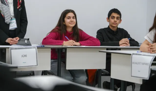 Kocaeli'de gençler, geleceğe Büyükşehir'le hazırlanıyor