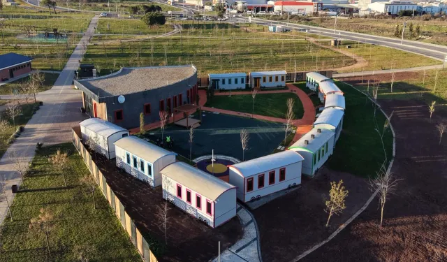 Gebze'ye Lokomotif Çocuk Köyü