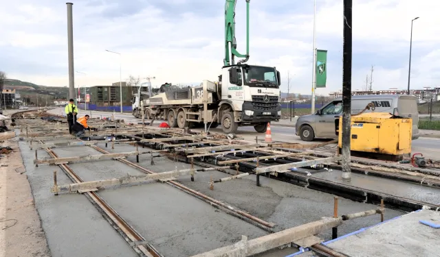 Kartepe Tramvay Hattı'nda durmak yok