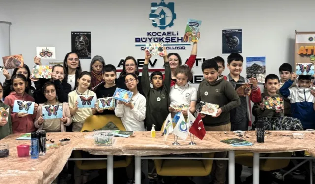 Kocaeli'de atık malzemeleri sanata dönüştürdüler