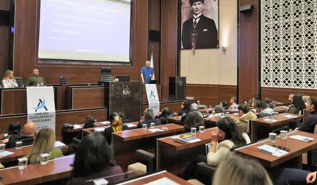 Keçiören'de belediye personeline sağlık bilinçlendirmesi