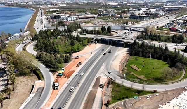 İzmit sahil bağlantı kolu trafiğe kapatılıyor