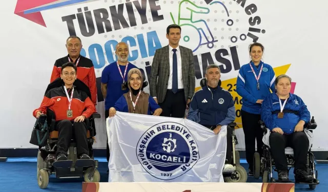 Kağıtspor başarıya ambargo koydu