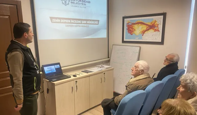 Kocaeli'de 65 yaş üstüne simülasyonlu deprem eğitimi
