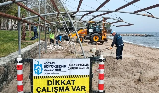 Kocaeli Büyükşehir'den sahillere yaz dokunuşu