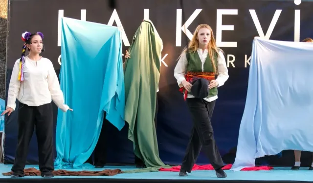 Kocaeli Halkevi Gençlik Merkezi'nde sanat dolu final