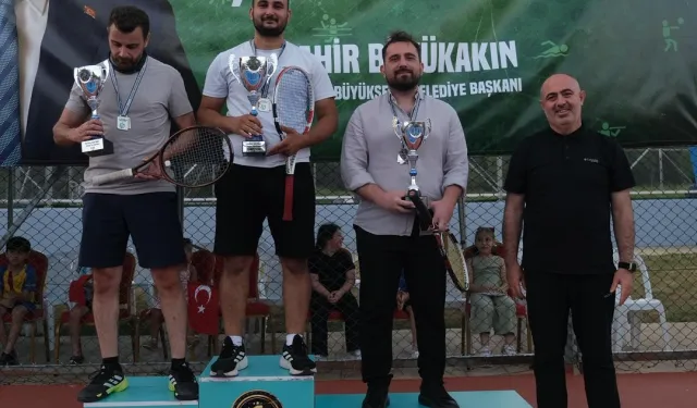 Kocaeli'de raketler korta indi