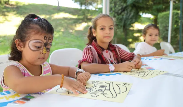 Gebze'de 'Atölyem Parkta' çocuklarla buluştu