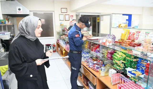 Okul kantinlerine şok baskın