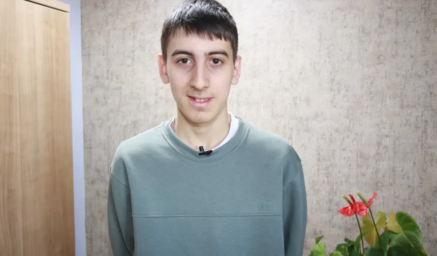 Özel birey Ahmet, Adalet Bakanlığı’nda memur oldu