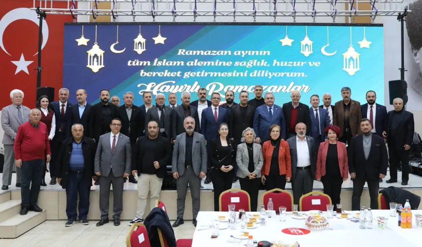 Başkan Özarslan Sivaslıları iftar sofrasında buluşturdu