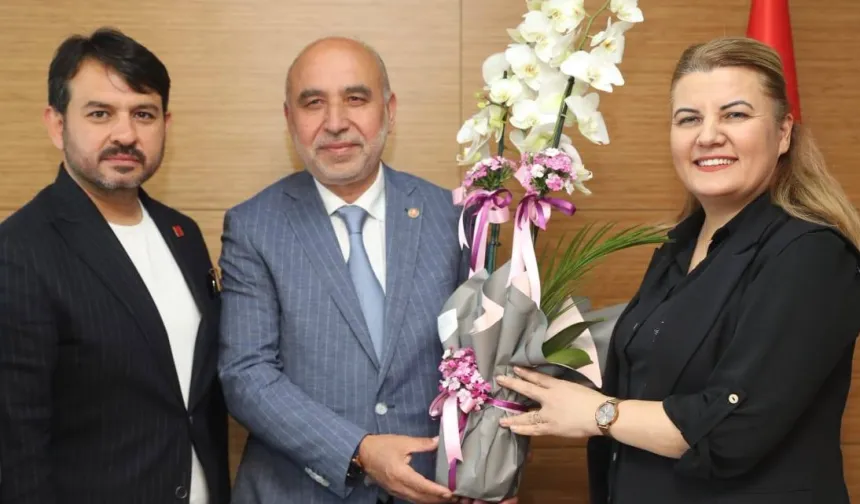 CHP ve İzmit Belediyesi’nden Saadet Partisi’ne ziyaret
