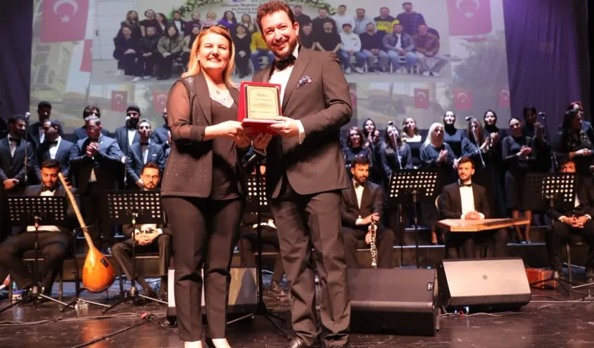 İzmit’te halk müziği coşkusu yaşandı