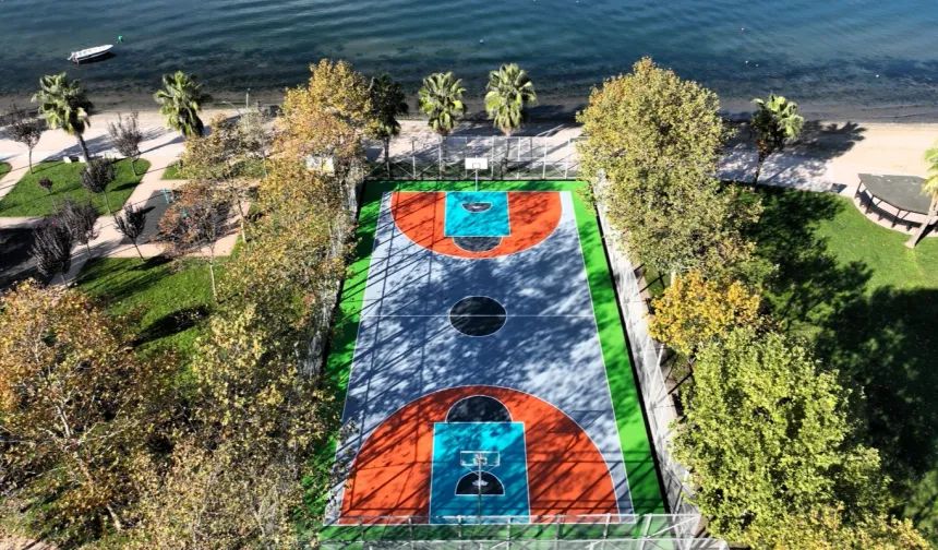 Kocaeli Büyükşehir'den spor sahalarına yenileme