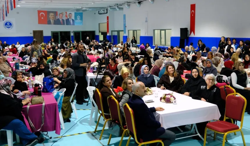 Gebze'de 'İlham Veren Kadınlar Buluşması'na ilgi
