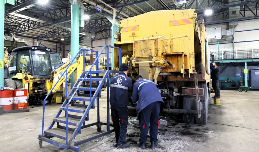 Kocaeli Büyükşehir atölyelerinden sahaya kesintisiz hizmet