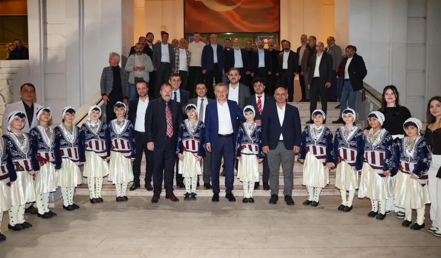 Başkan Büyükakın, Gümüşhanelileri yalnız bırakmadı