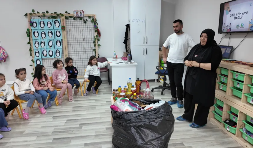 Kocaeli'de minik öğrencilere sıfır atık eğitimi