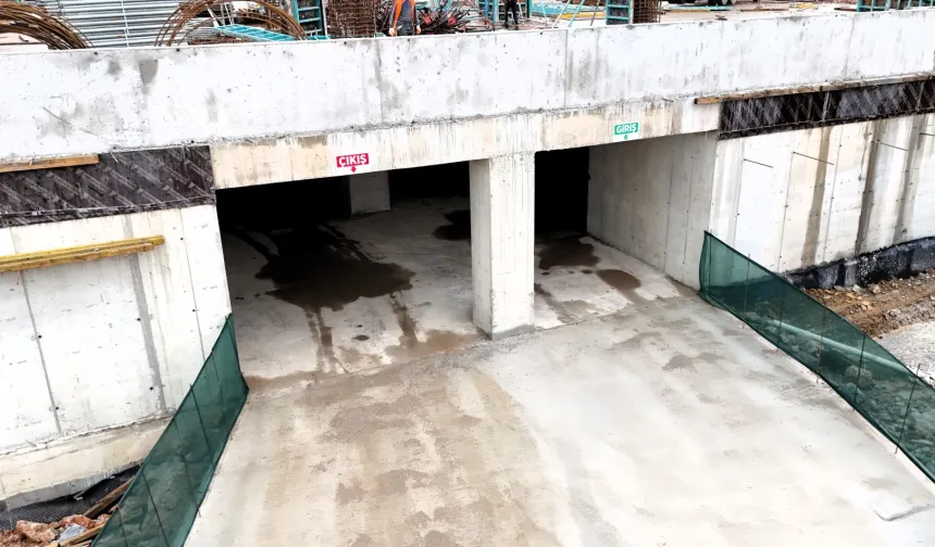 Kocaeli'de o otoparkın ilk katı hizmete alındı