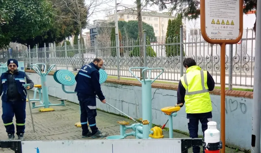 Kocaeli'de parklardaki spor aletleri yeniden kullanıma kazandırılıyor