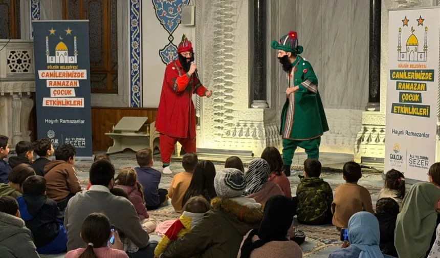 Çocuklar Ramazan'ı Karagöz ve Hacivat ile öğreniyor