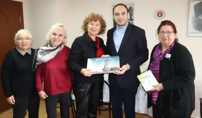 İzmit Belediyesi'nden kentteki derneklere ziyaret